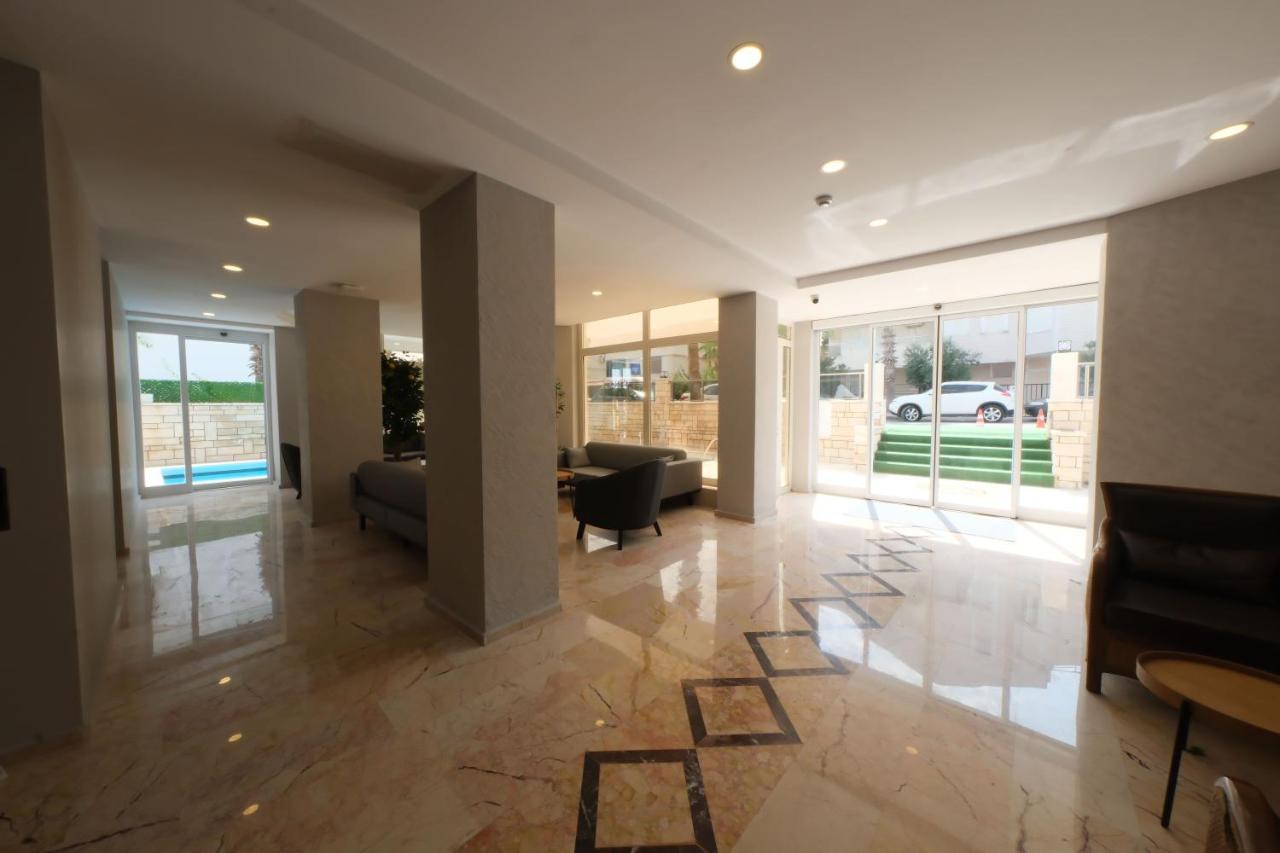 Premier Inn City Antalya Eksteriør billede