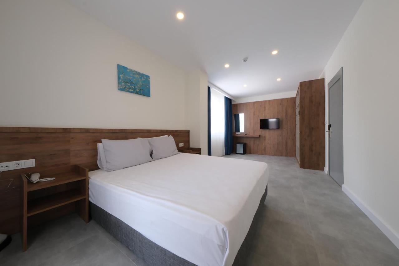 Premier Inn City Antalya Eksteriør billede